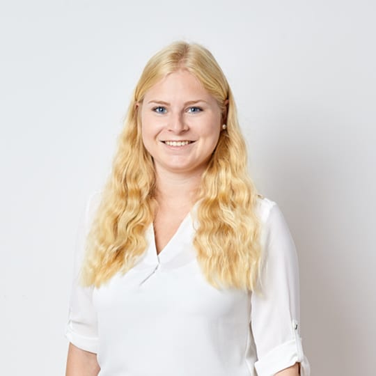 Susanne Böttinger, Marketing, comptabilité, comptabilité du personnel