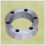 Bague d'espacement de tête de distributeur